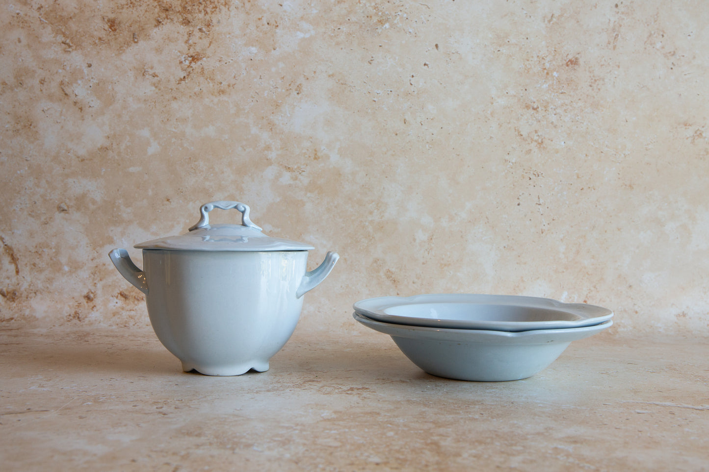 Vintage Johnson Bro Blue Sugar Bowl & 2 Matching Bowls