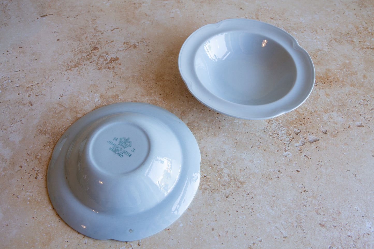 Vintage Johnson Bro Blue Sugar Bowl & 2 Matching Bowls