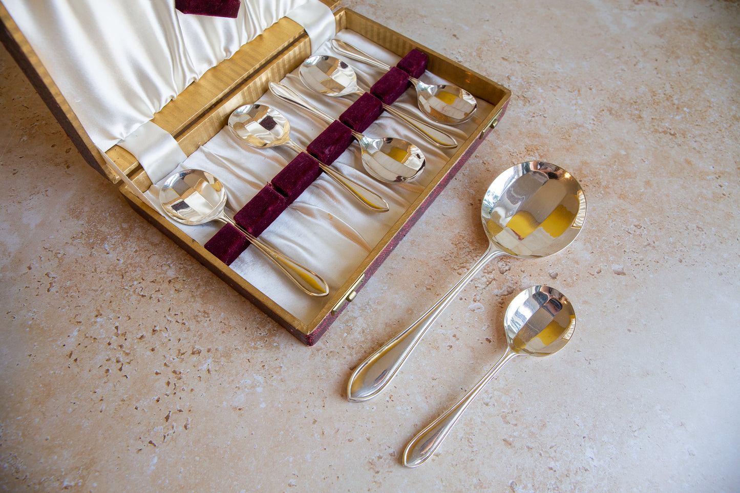 Boxed Vintage Dessert Spoons Set