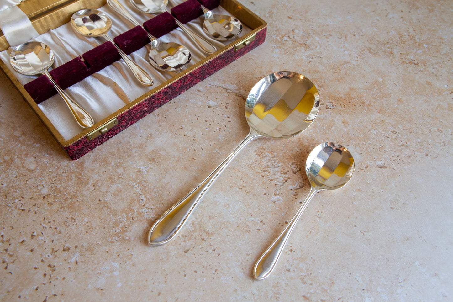 Boxed Vintage Dessert Spoons Set